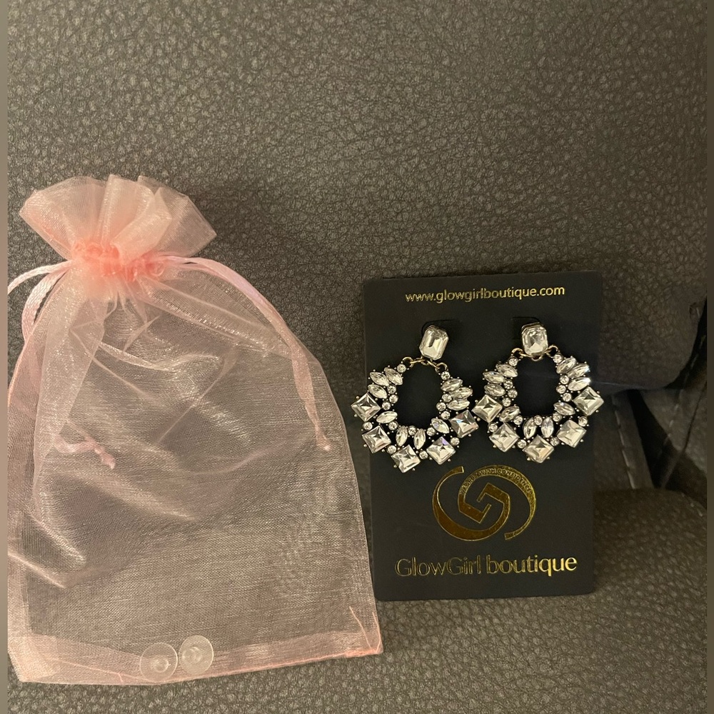 Rhinestone pierce earring